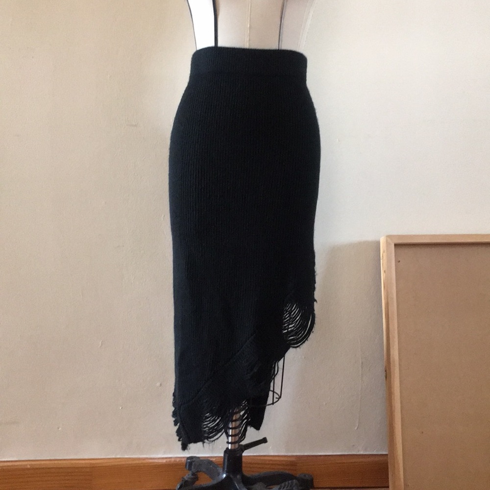Knit asymmetrical skirt